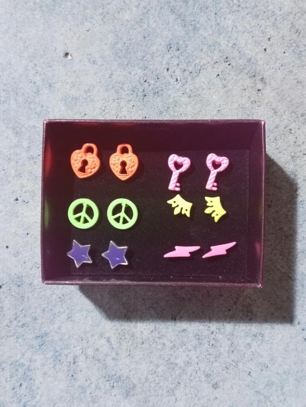 NEW Avon Kids Neon Colorful Earring Studs Set - 6 Pair